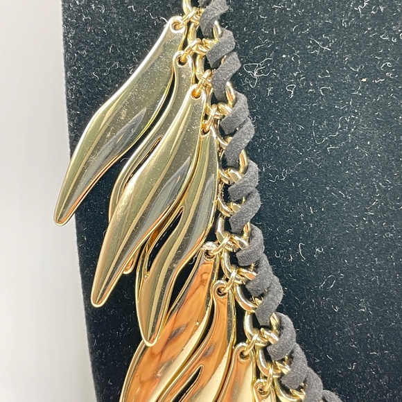 Bohemian Lovemark Chain Metal Leaf Fringe Necklace NWT - Picture 6 of 11